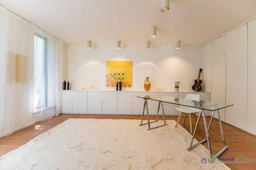 Einzigartiges Architektenhaus mit EinliegerWohnung in begehrter Lage von Mainz-Laubenheim