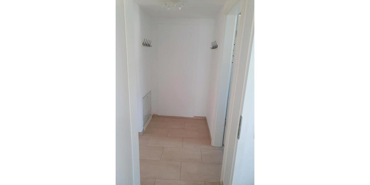 Erdgeschoßwohnung Wiesbaden Biebrich - 2 Zimmer, 44 m&sup2;, 960&euro; | Angebot:26338601