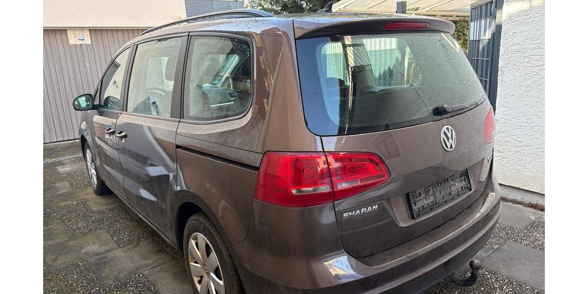 VW Sharan 216.658 km 6.999 &euro; mainz 55131