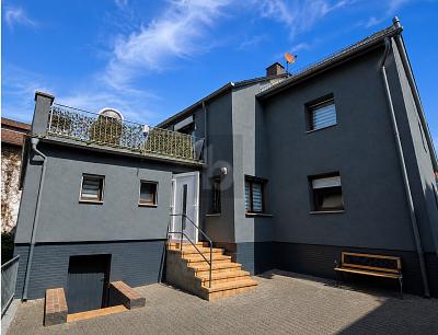 FAMILIENFREUNDLICH, MODERNISIERT IN VERKEHRSGÜNSTIGER LAGE - Doppelhaushälfte Bad Camberg | Angebot:27097987