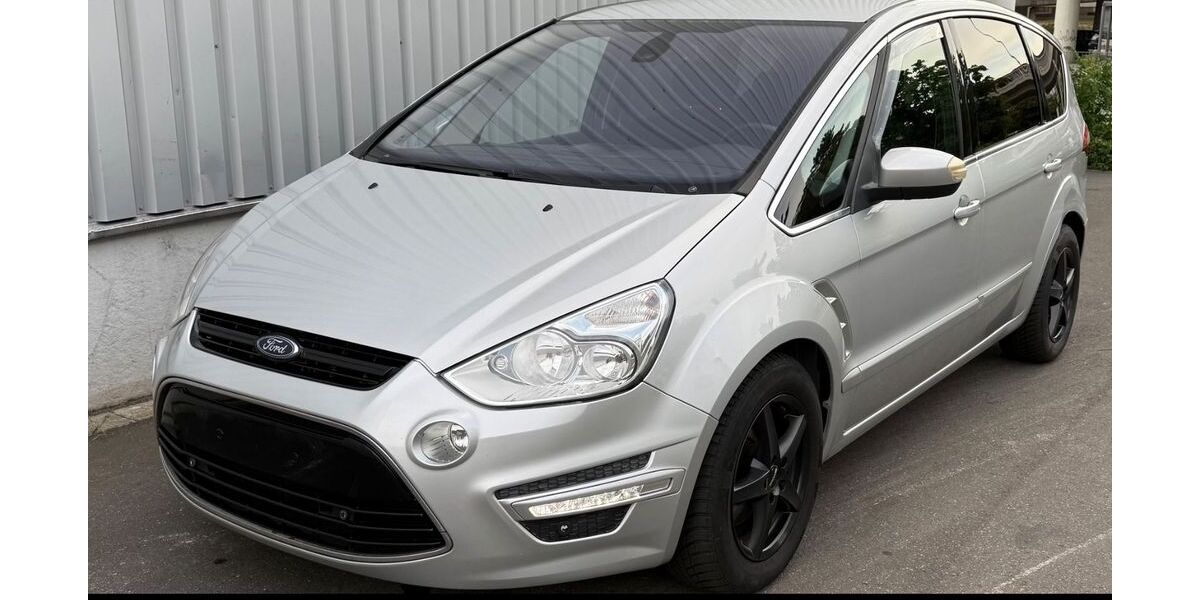 Ford S-Max 162.639 km 2.999 &euro; Wiesbaden 65189