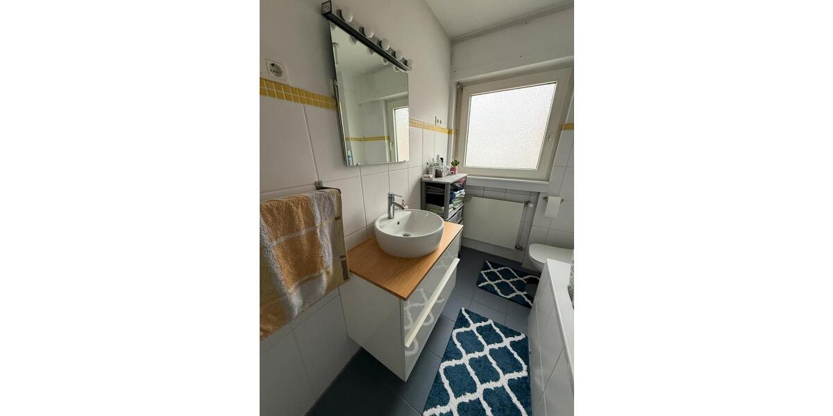 Etagenwohnung Kriftel - 3 Zimmer, 80 m&sup2;, 1.100&euro; | Angebot:26293210