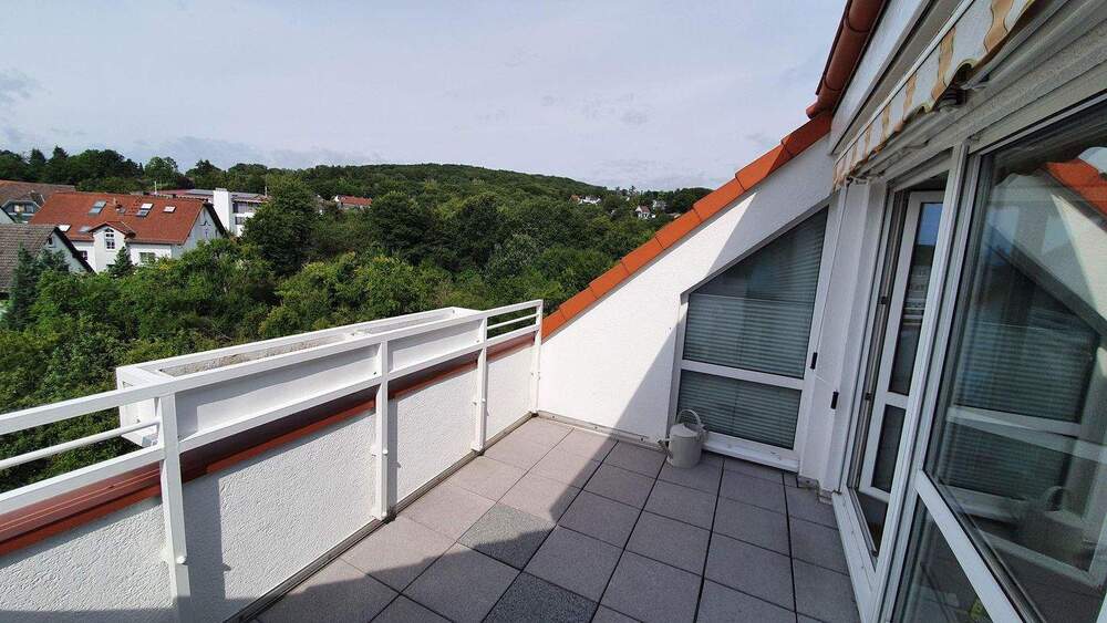 Wunderschöne 3 Zimmer Dachgeschosswohnung mit Dachterrasse 3 zimmer