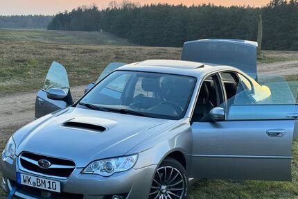 Subaru Legacy 170.000 km 7.750 &euro; Selters 65618