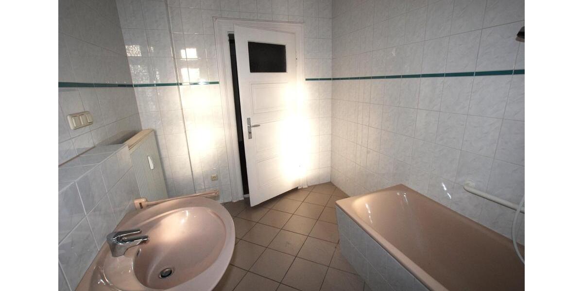 Etagenwohnung Bingen am Rhein - 2.5 Zimmer, 83 m&sup2;, 750&euro; | Angebot:25407945