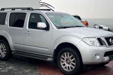 Nissan Pathfinder 124.000 km 20.900 &euro; Saulheim 55291