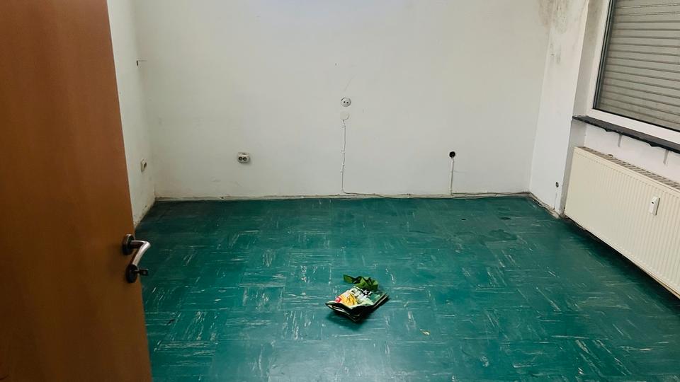 Gewerbefläche, kiosk,MassagenStudio zimmer