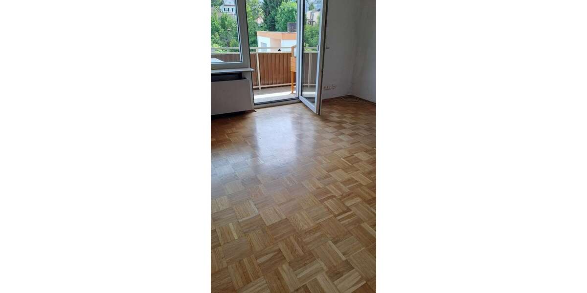 Etagenwohnung Bad Soden am Taunus - 3 Zimmer, 75 m&sup2;, 1.100&euro; | Angebot:26732447