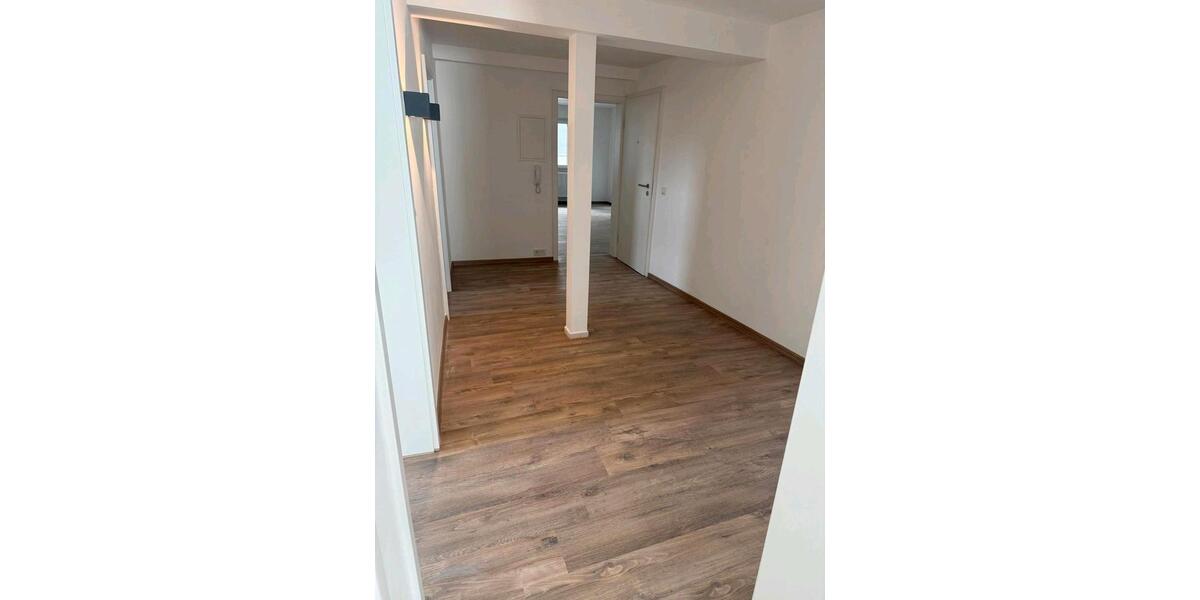 Etagenwohnung Ingelheim am Rhein - 3 Zimmer, 93 m&sup2;, 1.400&euro; | Angebot:25261110