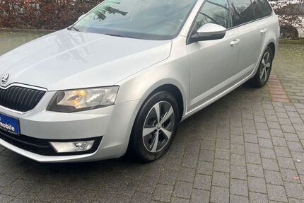 Skoda Octavia 185.000 km 6.900 &euro; Wiesbaden 65197