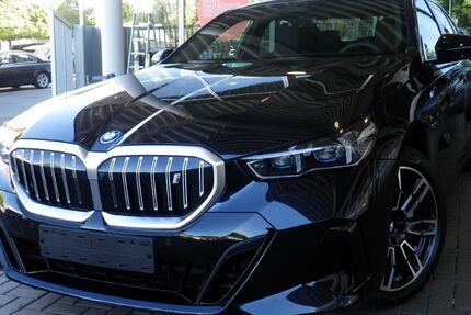 BMW i5 1.861 km 57.750 € Frankfurt am Main 60435