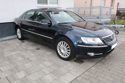 VW Phaeton 238.000 km 4.999 &euro; Mörfelden-Walldorf 64546