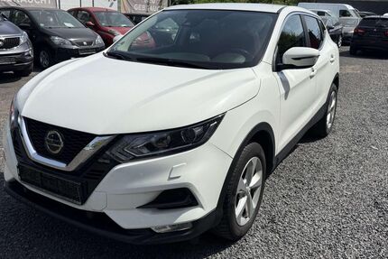 Nissan Qashqai 141.000 km 8.999 &euro; Wiesbaden 65197
