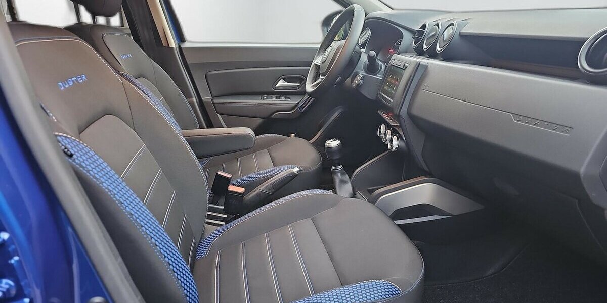 Dacia Duster II Celebration+Insp+TÜV+NEU 27.276 km 16.990 € Schwalbach/Taunus 65824