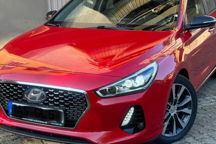 Hyundai i30 167.000 km 8.700 &euro; Wiesbaden 65191
