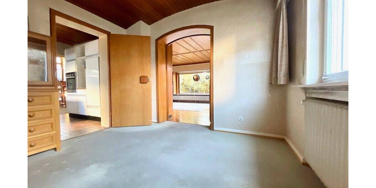 Einfamilienhaus Bad Soden Neuenhain - 7 Zimmer, 169 m&sup2;, 618.000&euro; | Angebot:26887521