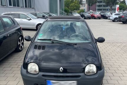 Renault Twingo 79.000 km 1.580 &euro; Liederbach 65835