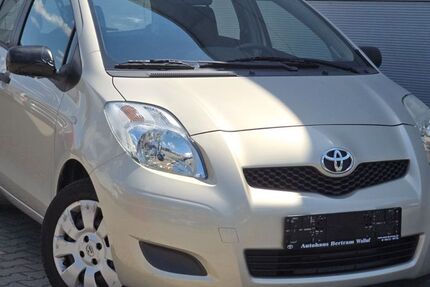 Toyota Yaris 86.428 km 3.900 &euro; Wiesbaden 65201