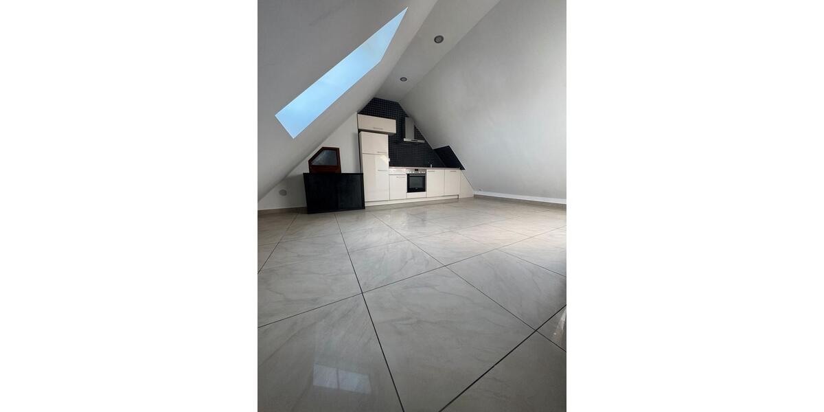 Dachgeschoßwohnung Raunheim - 2 Zimmer, 60 m&sup2;, 950&euro; | Angebot:26312767