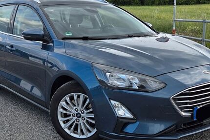 Ford Focus 117.000 km 11.490 &euro; Oberursel 61440