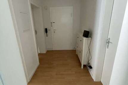 Wohnung Wiesbaden Biebrich - 2 Zimmer, 57 m&sup2;, 800&euro; | Angebot:27164088
