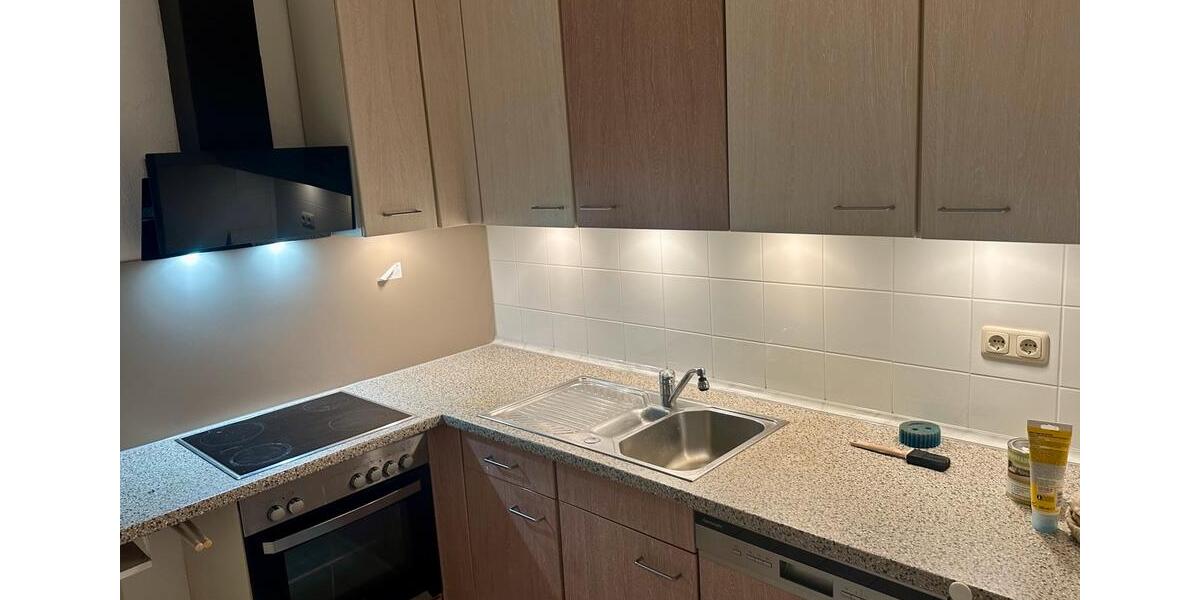 3-Zimmer-Wohnung, Balkon,EBK+2Duplex-Stellplätze 3 zimmer