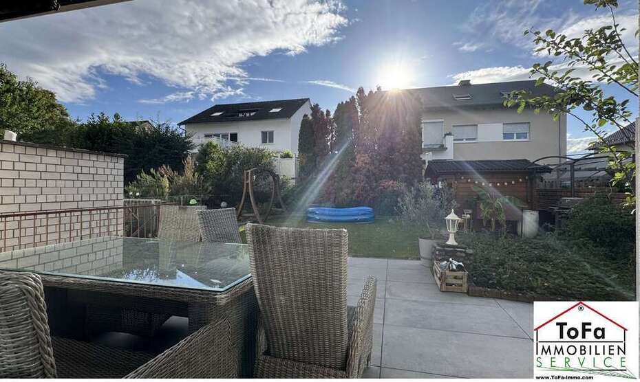 Haus zum Mieten in Mommenheim 1.750 € 185 m²