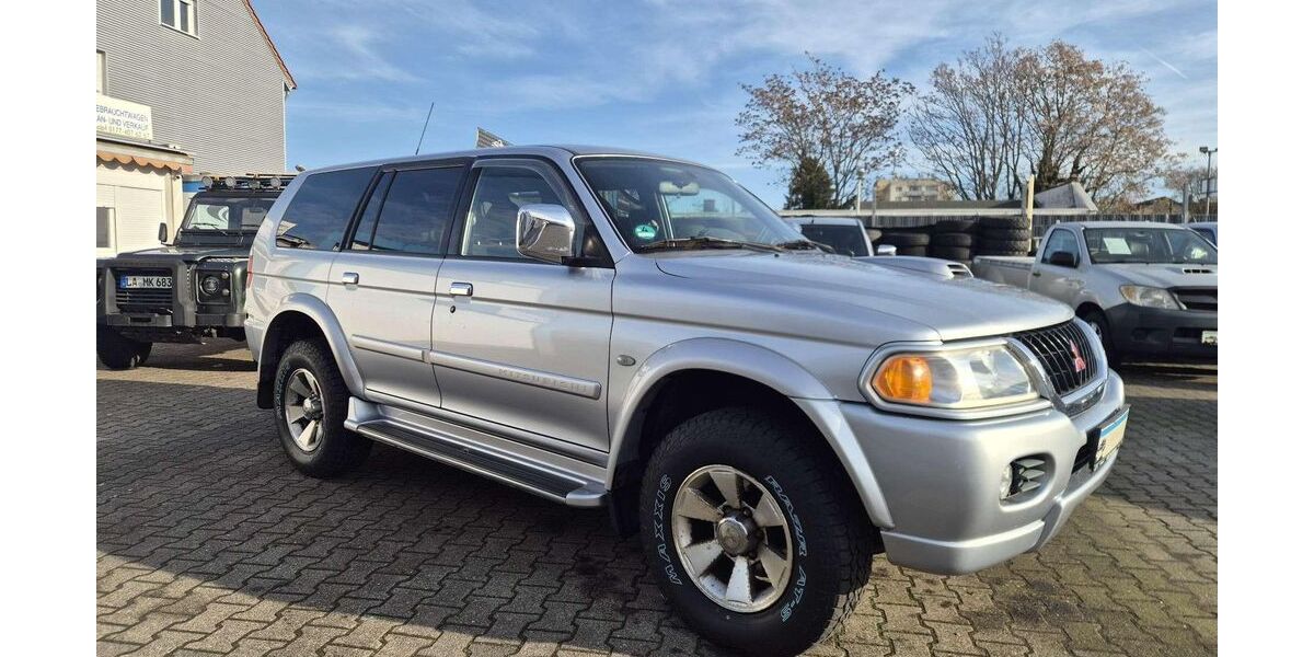 Mitsubishi Pajero 170.000 km 10.900 &euro; Mainz-Kostheim 55246