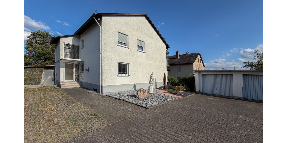 Attraktives Mehrfamilienhaus mit Potenzial in Wiesbaden Biebrich - Mehrfamilienhaus, Wohnhaus Wiesbaden Biebrich | Angebot:27210735