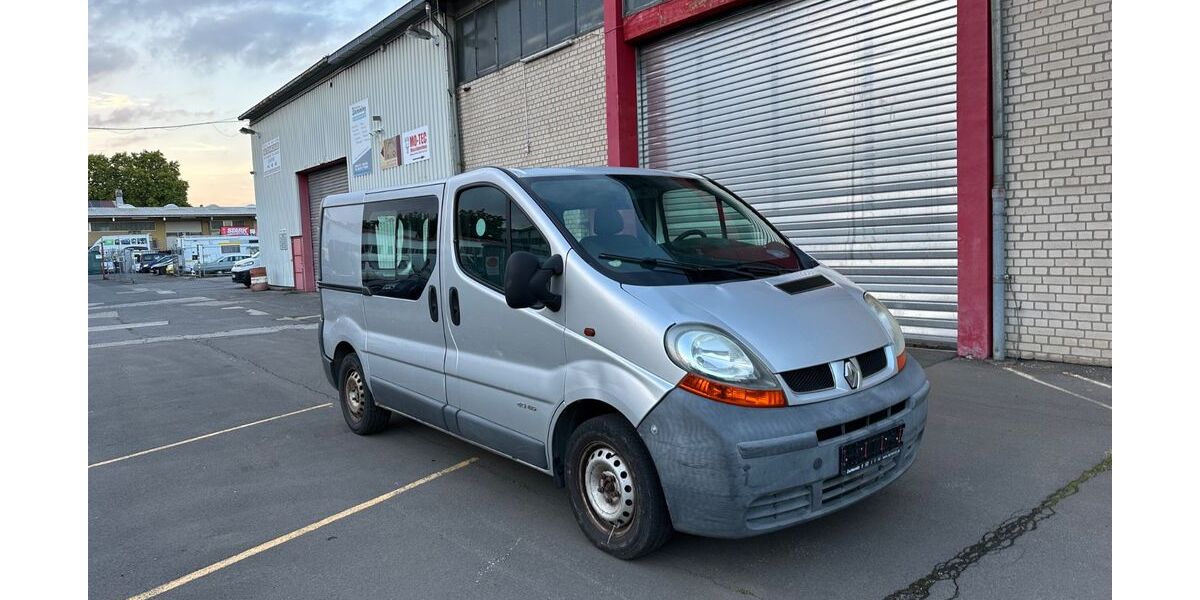 Renault Trafic 380.000 km 2.499 € Mainz 55120