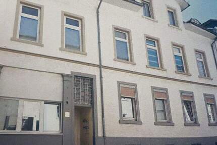 Denkmalgeschütztes 5-Parteienhaus mit großer Dachterrasse in Wiesbaden Nordost. Provisionsfrei. 1 zimmer