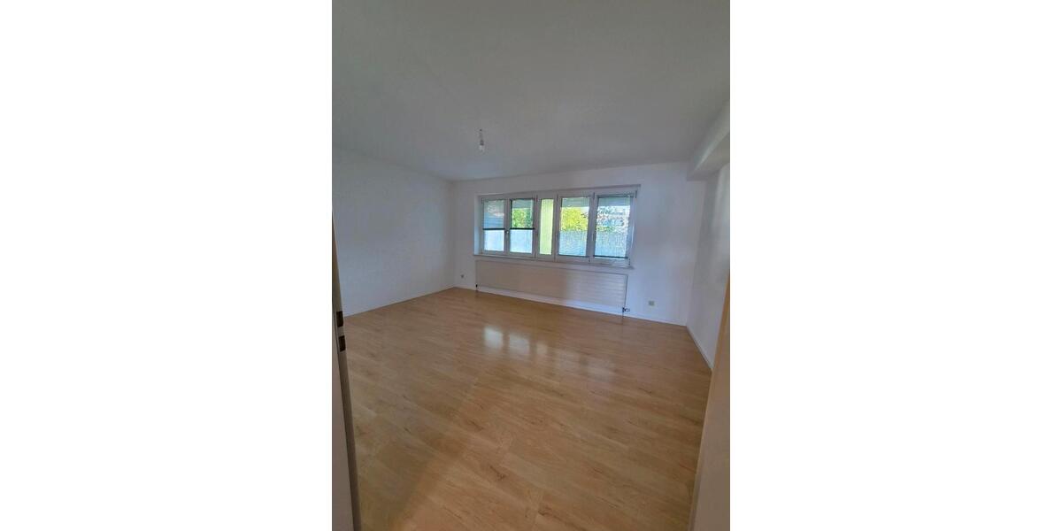 Etagenwohnung Taunusstein - 3 Zimmer, 100 m&sup2;, 328.000&euro; | Angebot:27161448