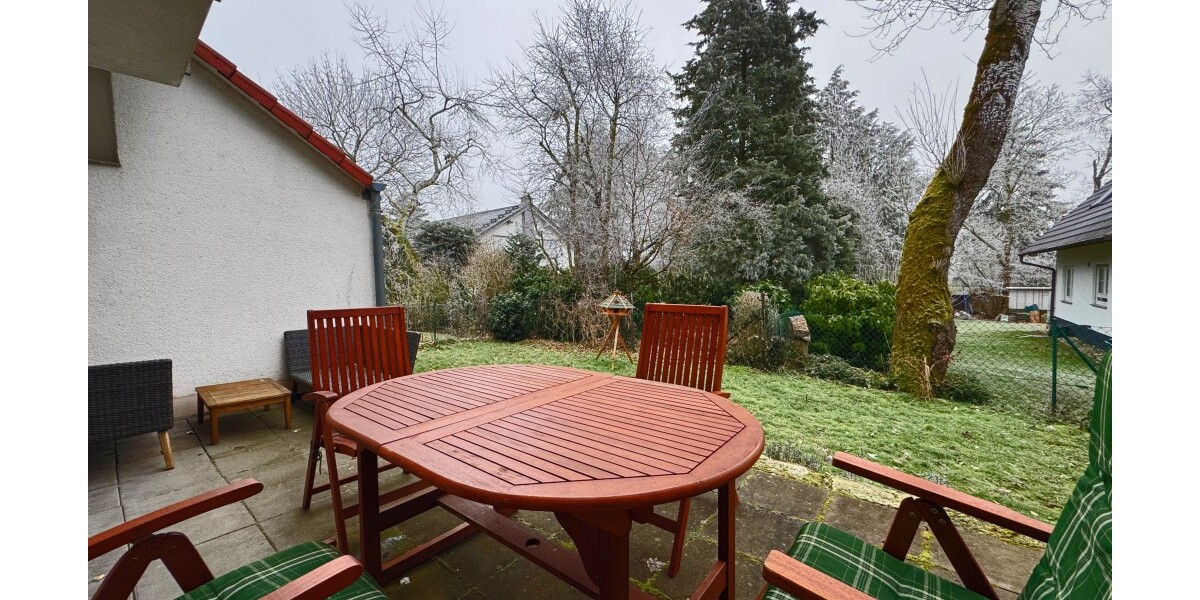 *Langenhain* Gepflegte Doppelhaushälfte in ruhiger Lage mit Nähe zum Wald* 6 zimmer