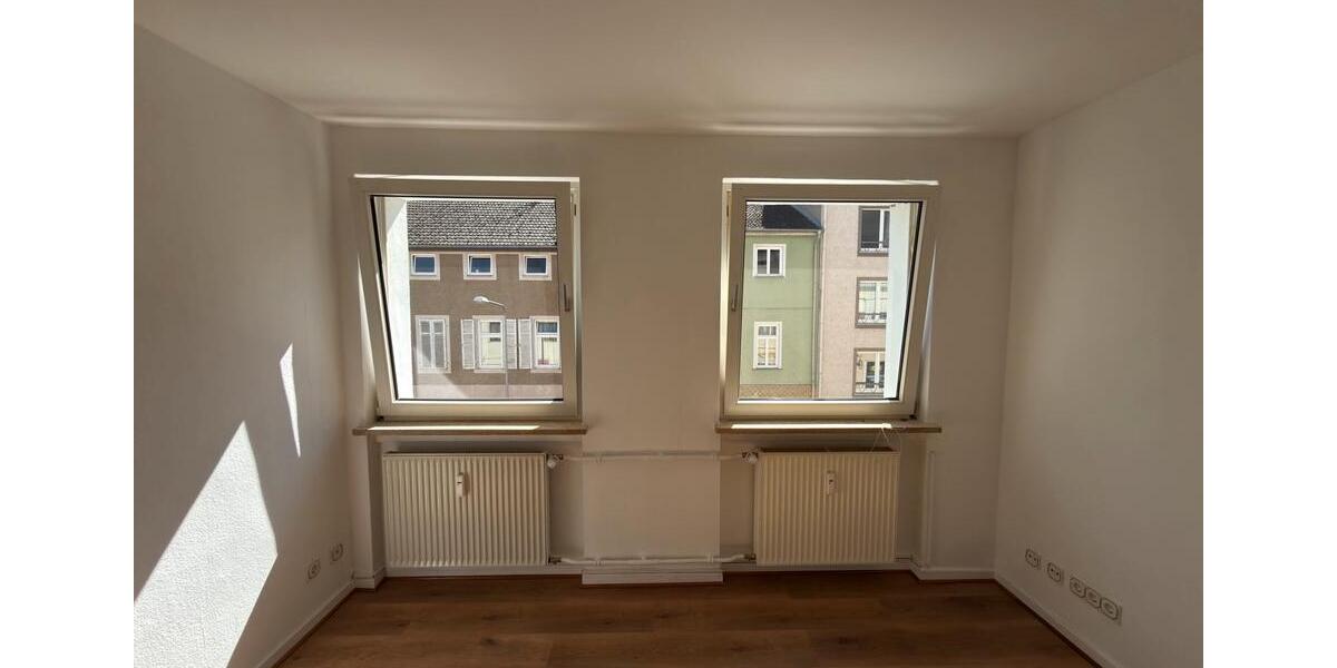 Etagenwohnung Wiesbaden Mainz-Amöneburg - 2 Zimmer, 47 m&sup2;, 990&euro; | Angebot:26323162