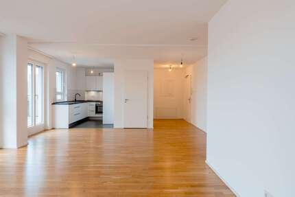 Wohnung Frankfurt am Main Gallus - 4 Zimmer, 145 m&sup2;, 2.550&euro; | Angebot:25710674