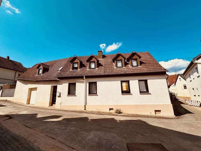 Haus zum Kaufen in Oestrich-Winkel 245.000 € 108 m²
