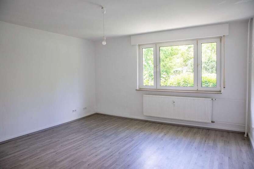 Wohnung zum Kaufen in Wiesbaden 220.000 € 65 m²