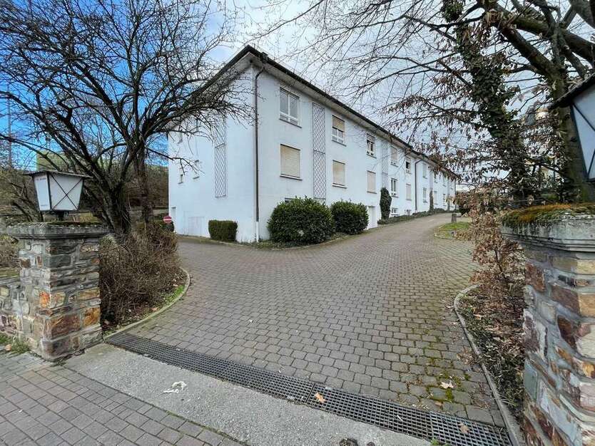Büro in Eltville 200 € 36 m²