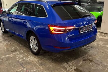 Skoda Superb 72.900 km 26.880 &euro; Mainz 55129