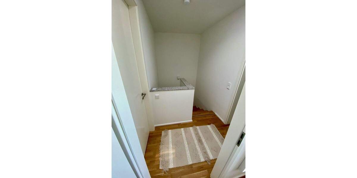 Reihenmittelhaus Wiesbaden-Nordenstadt Nordenstadt - 6 Zimmer, 139 m&sup2;, 749.000&euro; | Angebot:25720712