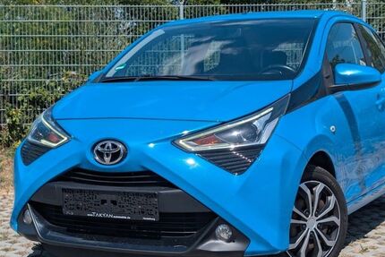 Toyota Aygo (X) 67.200 km 8.890 &euro; Wiesbaden 65203