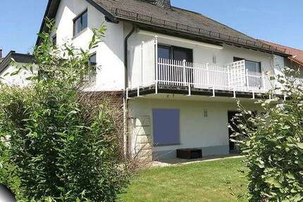 Haus zum Kaufen in Taunusstein-Orlen 630.000 € 226 m² 8 zimmer