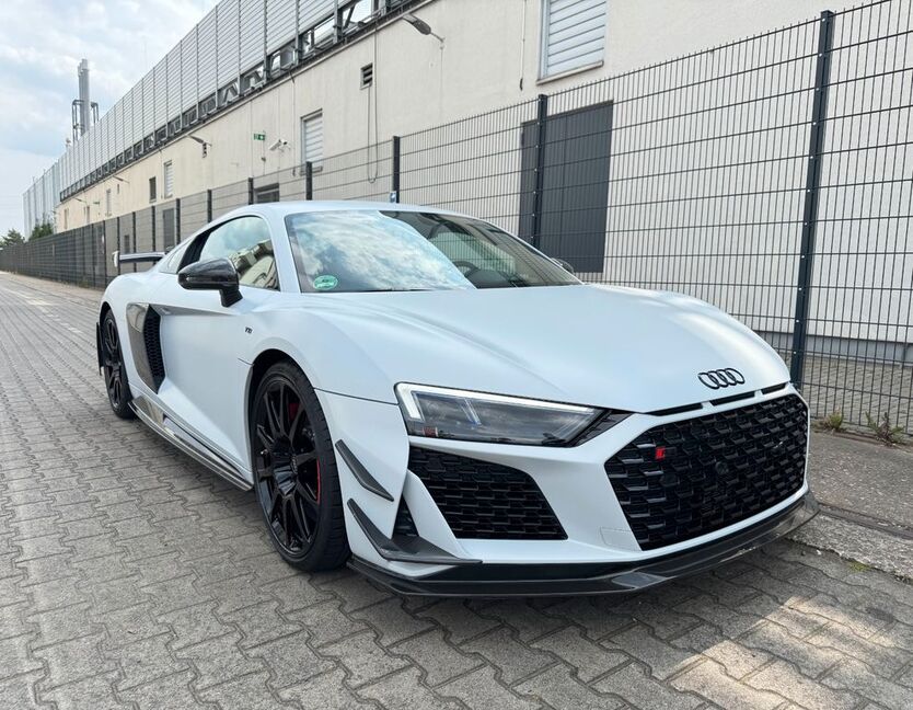 Audi R8 1.677 km 259.950 € Frankfurt/M 65933