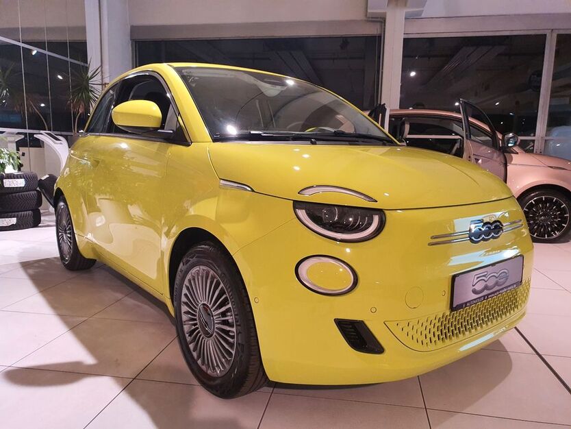Fiat 500e 3.000 km 32.980 € Mainz 55120