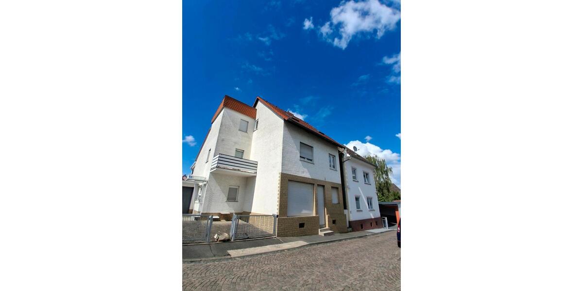 Einfamilienhaus Bad Camberg - 9 Zimmer, 200 m&sup2;, 349.000&euro; | Angebot:27215762