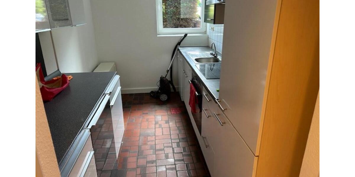 Etagenwohnung Kronberg im Taunus - 2 Zimmer, 83 m&sup2;, 1.100&euro; | Angebot:21154914