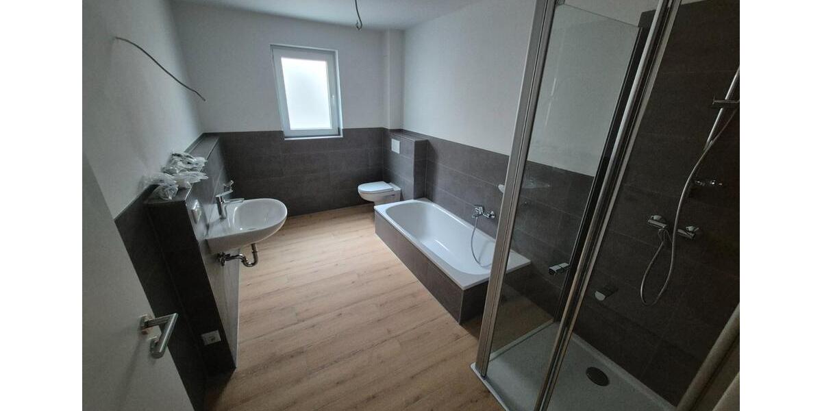 Maisonettenwohnung Mörfelden-Walldorf Walldorf - 5 Zimmer, 170 m&sup2;, 2.900&euro; | Angebot:26314687