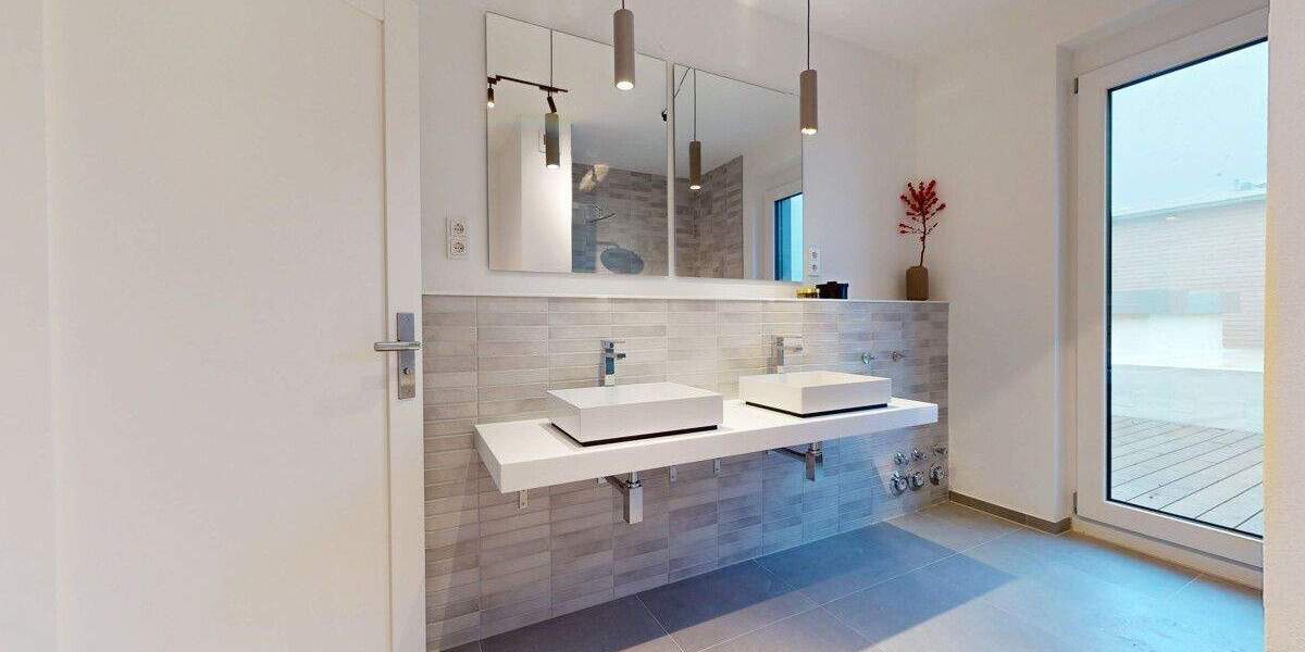 Etagenwohnung Königstein - 3 Zimmer, 132 m&sup2;, 2.195&euro; | Angebot:25801958