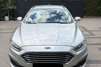 Ford Mondeo 125.000 km 12.400 &euro; Russelsheim 65428