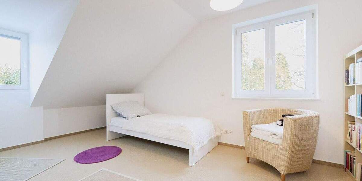 Einfamilienhaus Kronberg im Taunus Kronberg - 7 Zimmer, 197 m&sup2;, 1.595.000&euro; | Angebot:25374633